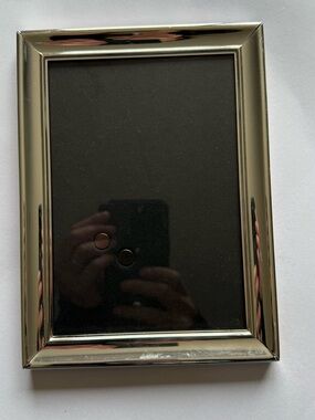 Malden Silver Digital Photo Frame Case - Polished Metallic Border